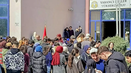 Selçuk Üniversitesinde öğrencilere iftariyelik kumanya dağıtıldı